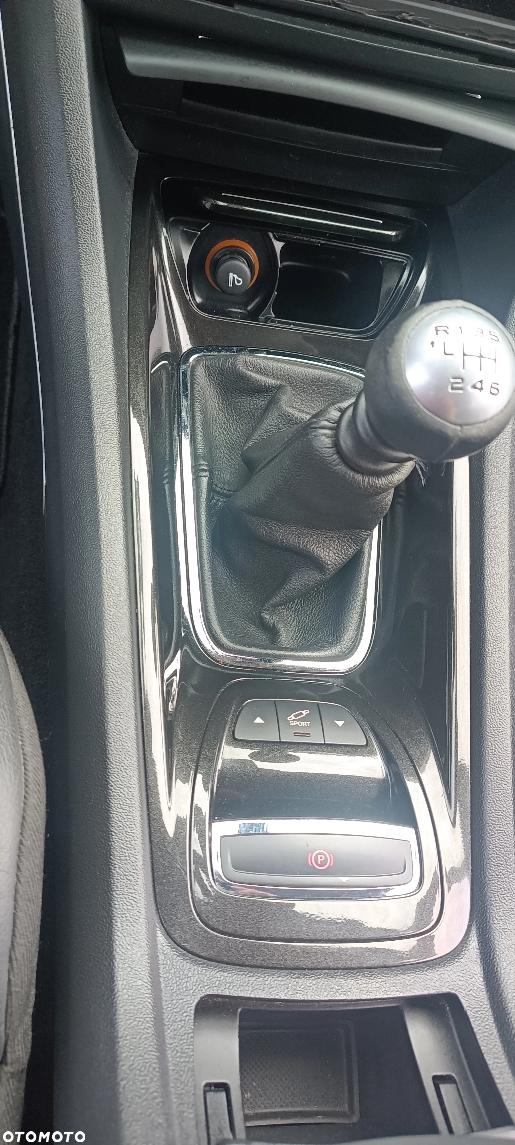 Citroën C5 2.0 HDi Exclusive - 24