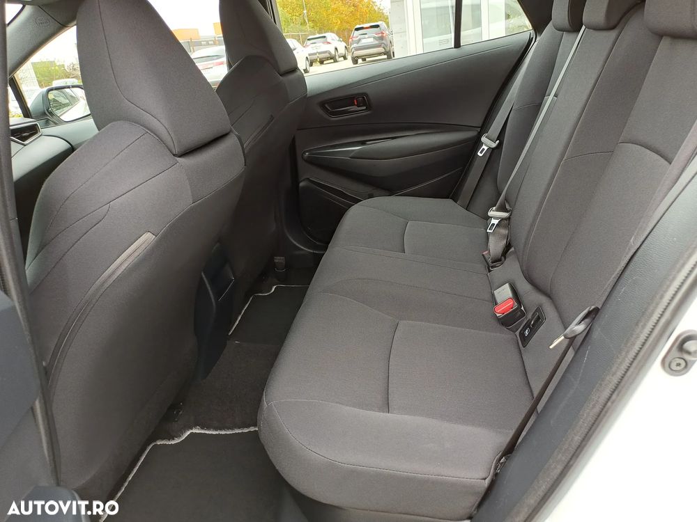 Toyota Corolla 1.8 HSD Eco - 10