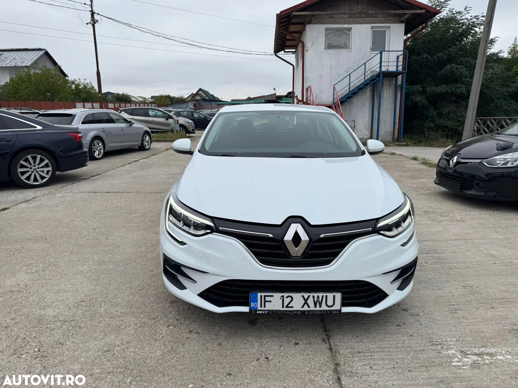Renault Megane - 2