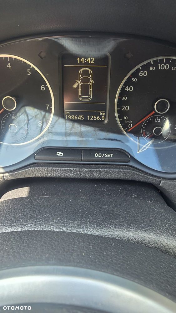 Volkswagen Polo - 10