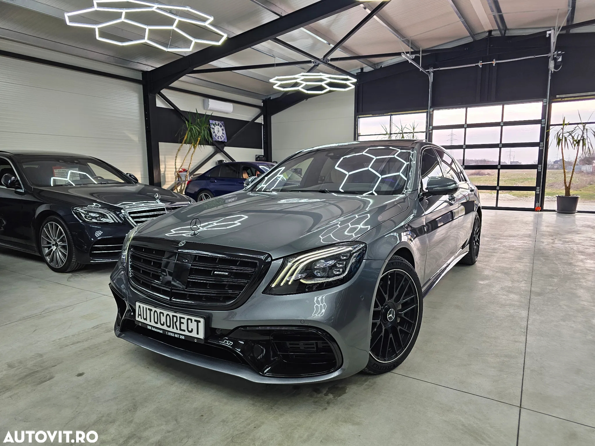 Mercedes-Benz S 560 L 4Matic 9G-TRONIC - 3