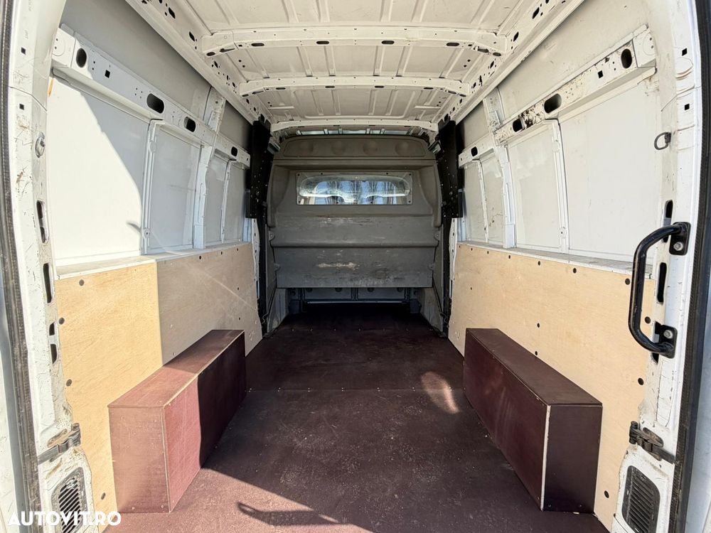 Renault Master DOKA 7 LOCURI - 16