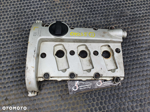 Pokrywa Zaworow 06C103471F Dekiel Lewa 3.0 ASN AUDI A4 B6 A6 C5 A8