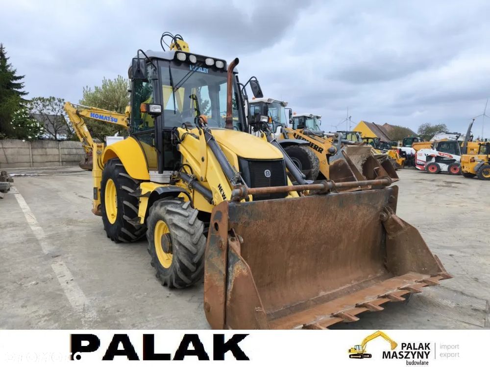 New Holland Koparko-Ładowarka NEW HOLLAND  B 110 C ,2014rok - 2