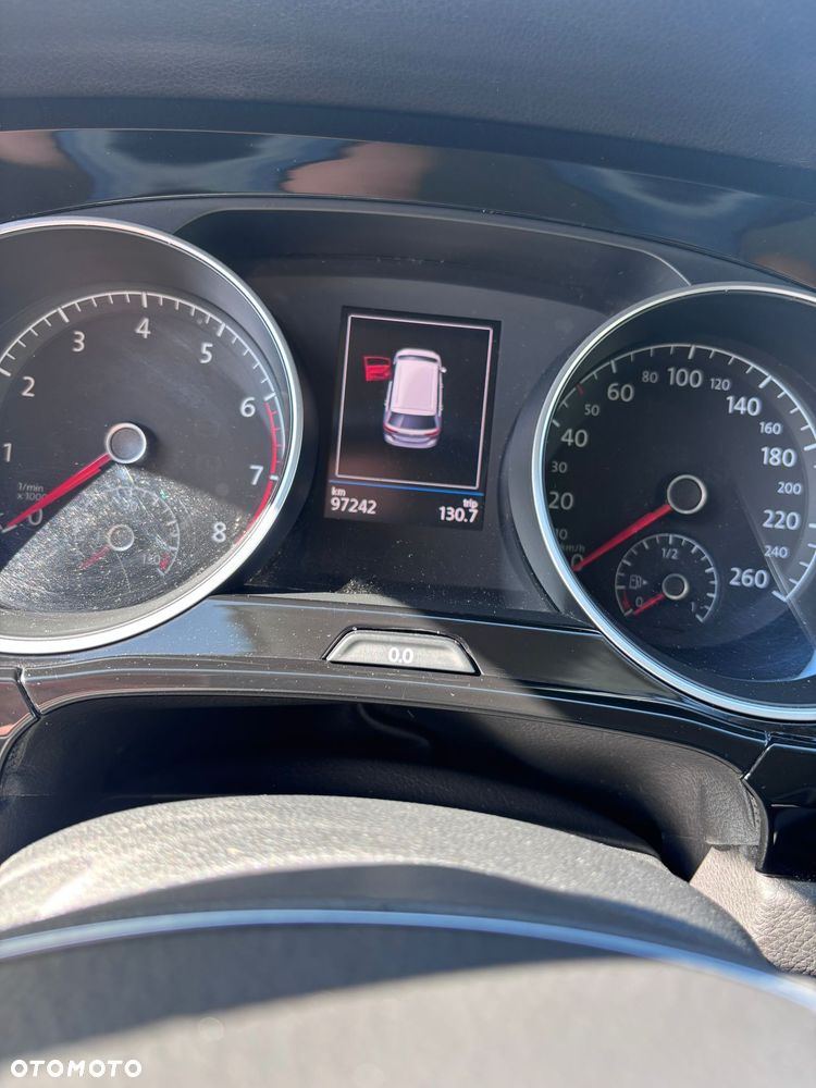 Volkswagen Touran 2018 photo 5