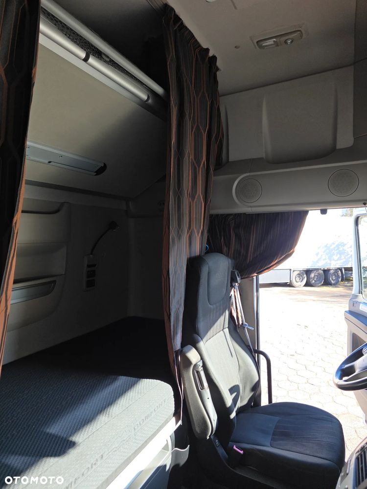 DAF XF106 - 27