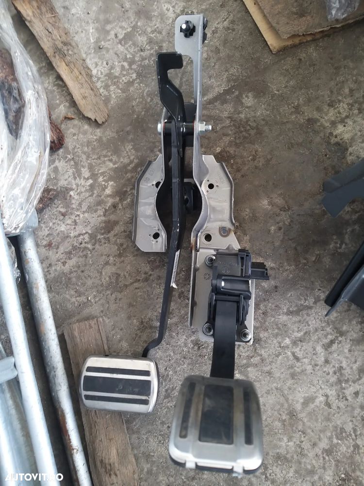 Pedale cod: 9836042080 pentru Peugeot 3008 din 2022, 1.6 THP, 2.0 HDi - 1