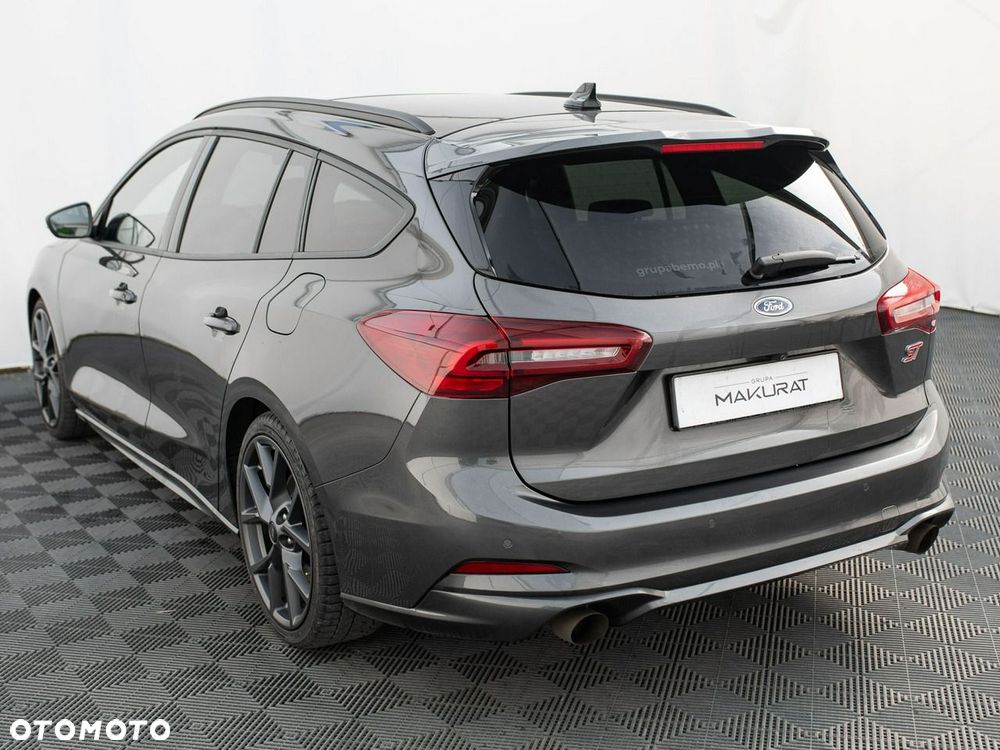Ford Focus - 5