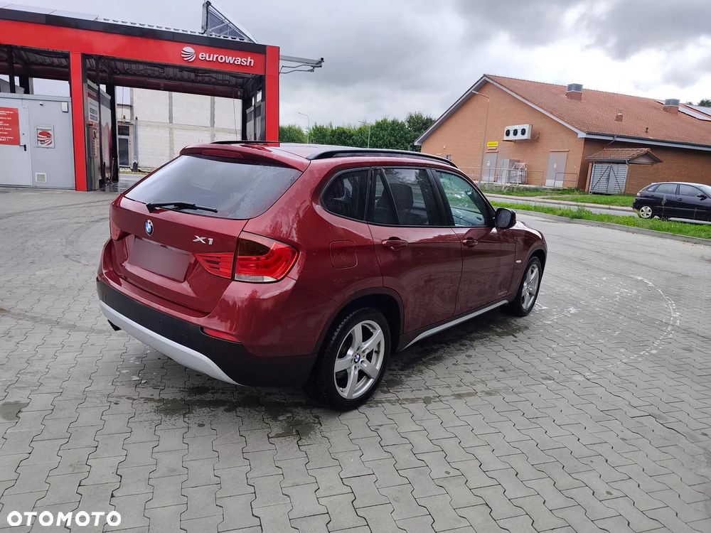 BMW X1 sDrive20d Eff.Dynamics - 4