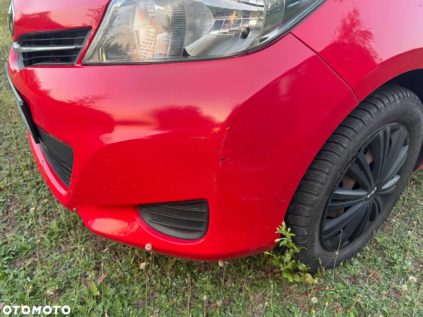 Toyota Yaris - 4