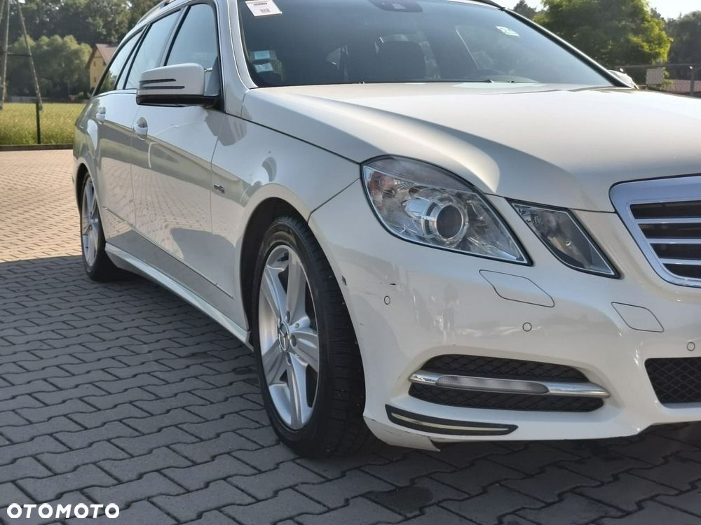 Mercedes-Benz Klasa E - 19