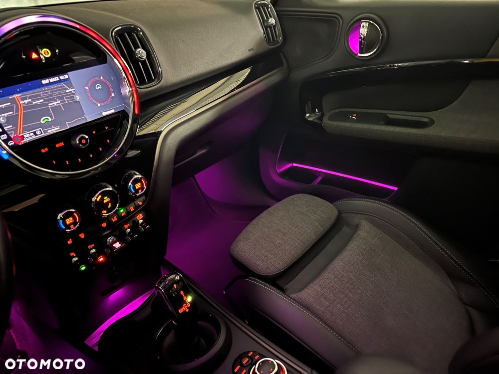MINI Countryman Cooper Shadow Edition - 9