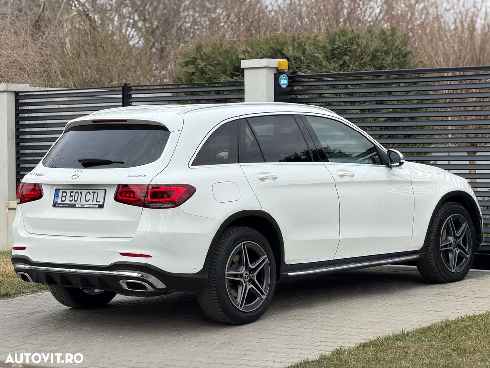Mercedes-Benz GLC 220 d 4MATIC 9G-TRONIC AMG Line - 4