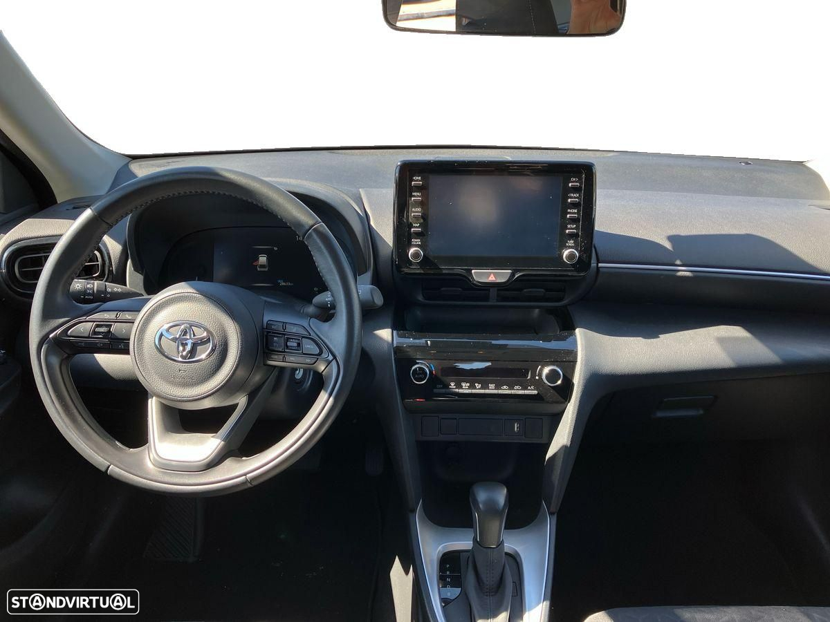 Toyota Yaris Cross - 8