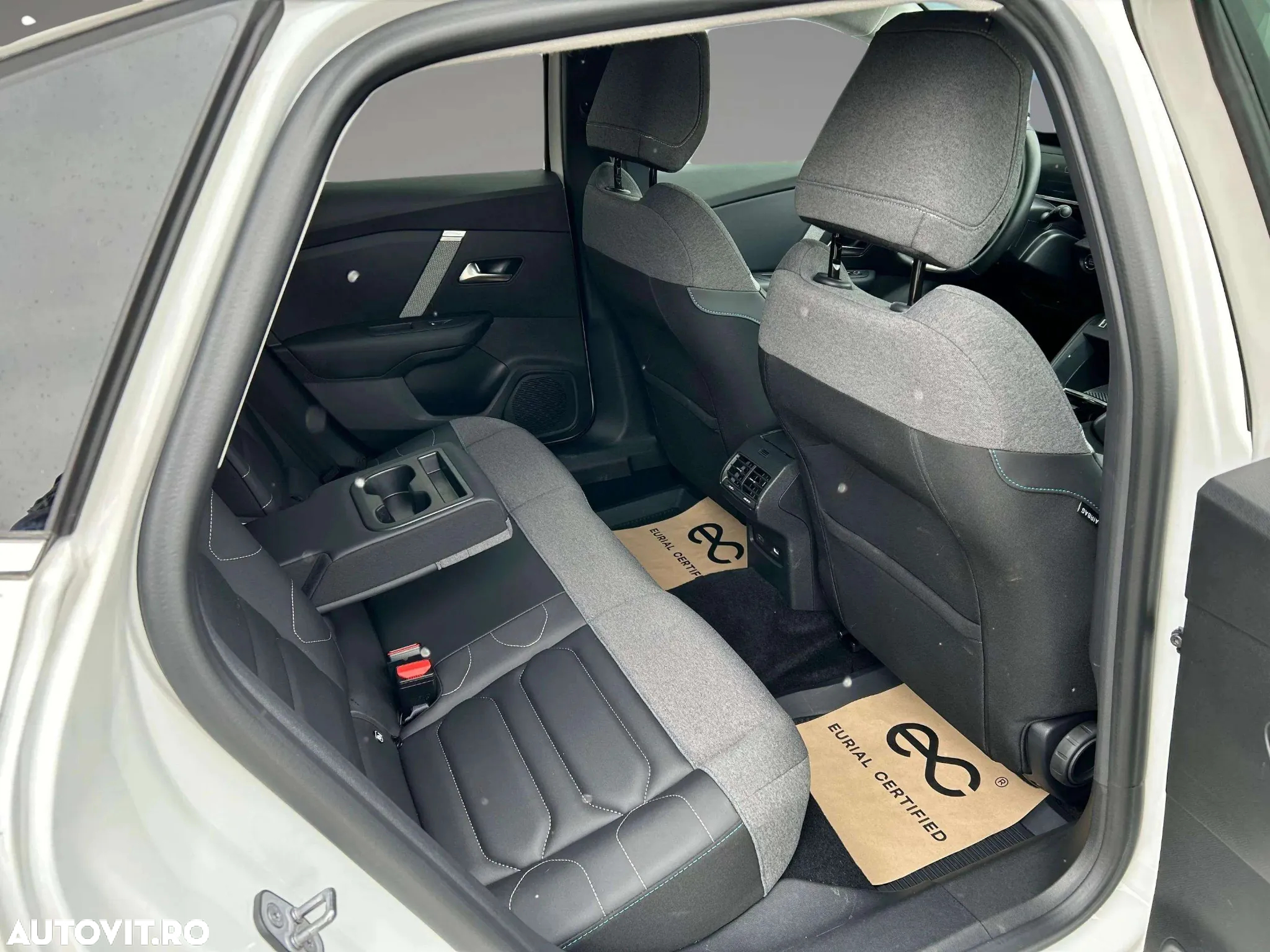 Citroën C4X - 10