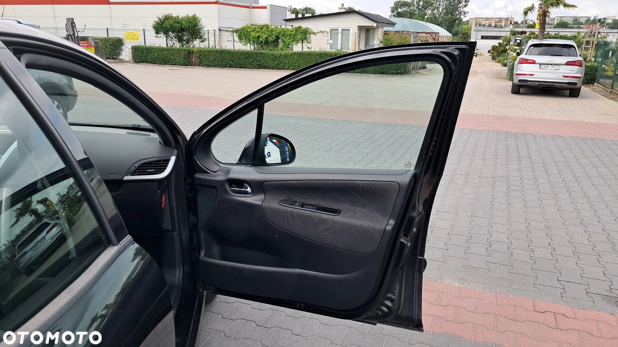 Peugeot 207 1.4 16V Trendy - 14