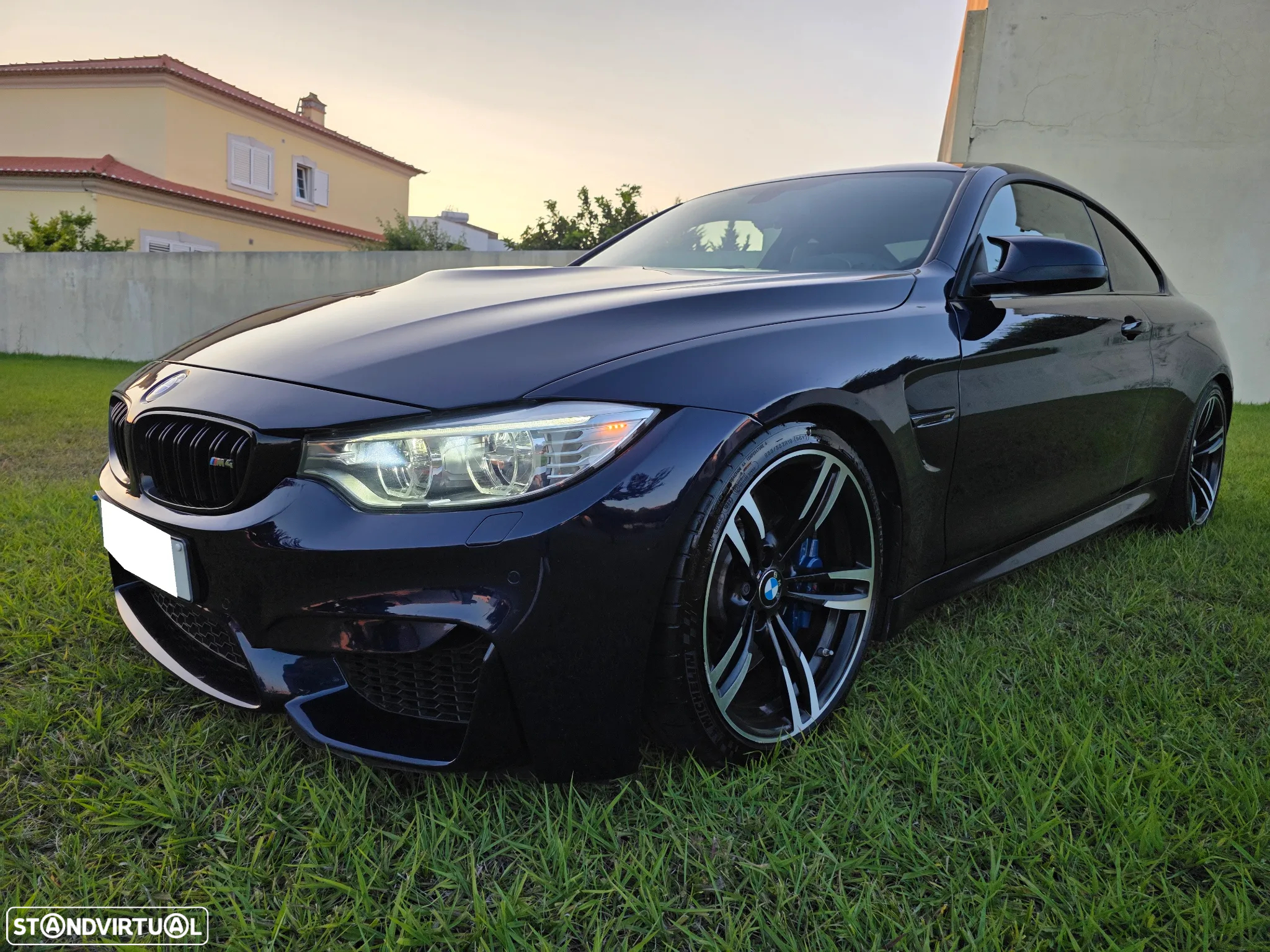 BMW M4 Auto - 17