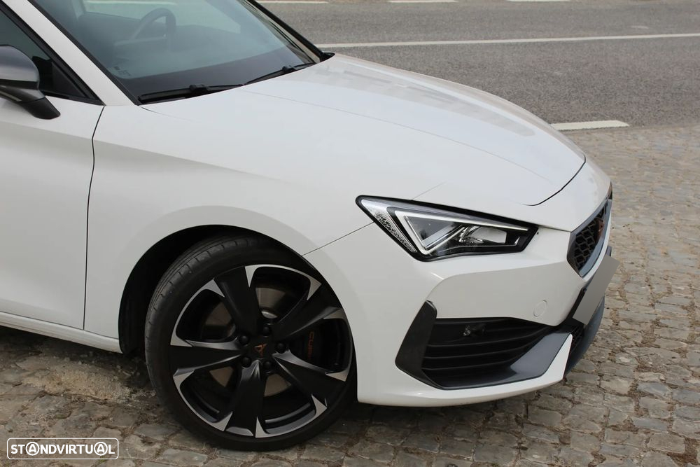 Cupra Leon 1.4 e-Hybrid (180 kW System) - 8