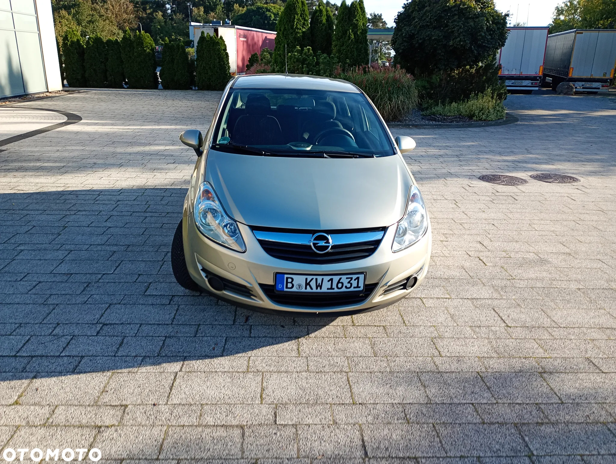 Opel Corsa 1.4 16V Edition - 13