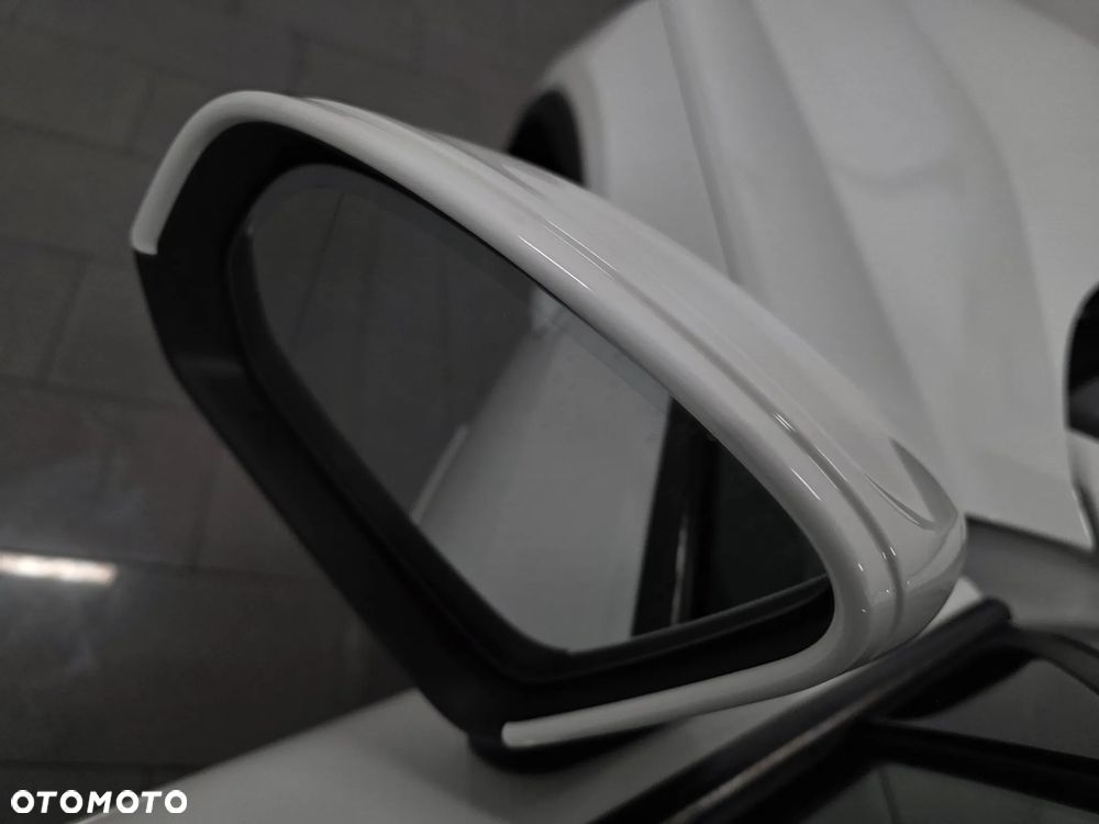 Volvo XC 40 D3 SCR R-Design - 26