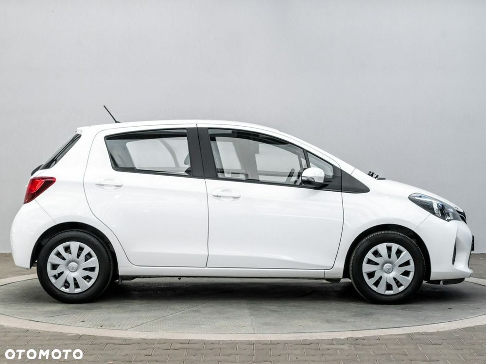 Toyota Yaris 1.0 Active EU6 - 5
