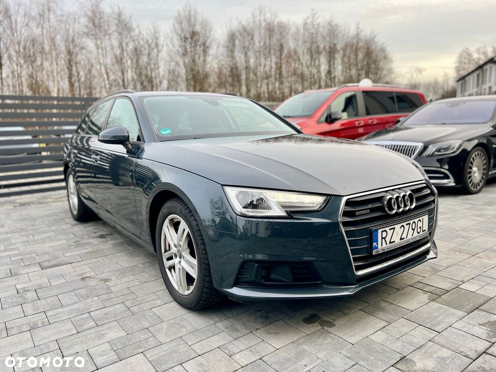 Audi A4 Avant 2.0 TDI S tronic quattro - 2