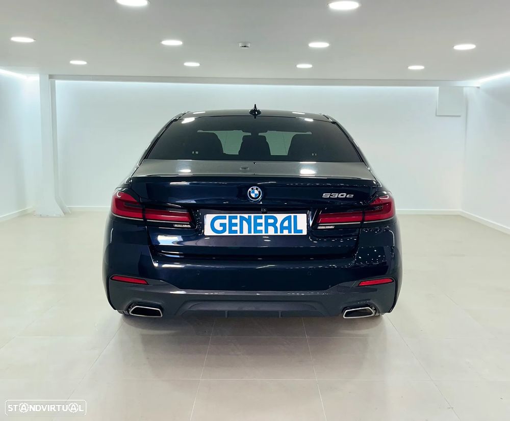 BMW 530 e Pack M - 4