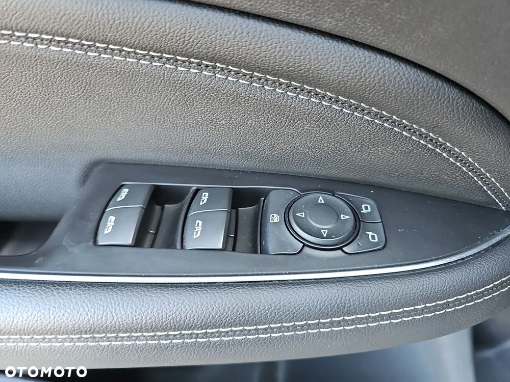 Opel Insignia 1.5 T Enjoy S&S - 19