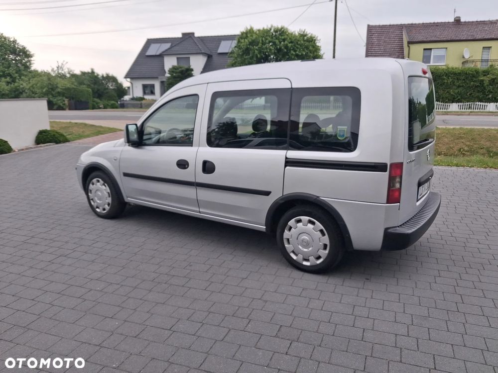 Opel Combo - 27