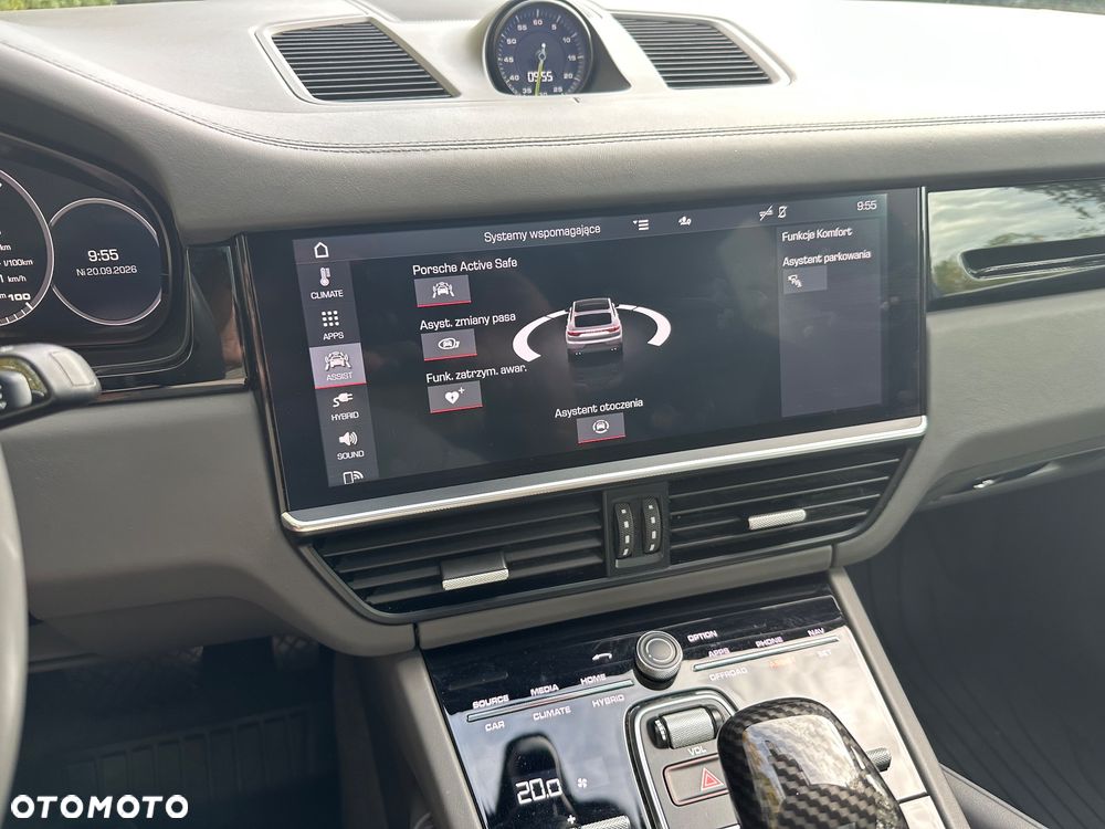 Porsche Cayenne E-Hybrid - 30