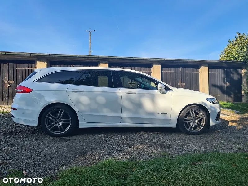 Ford Mondeo SW 2.0 Hybrid Titanium - 9