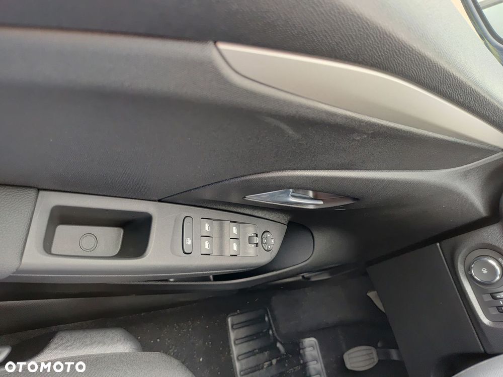 Opel Corsa - 32