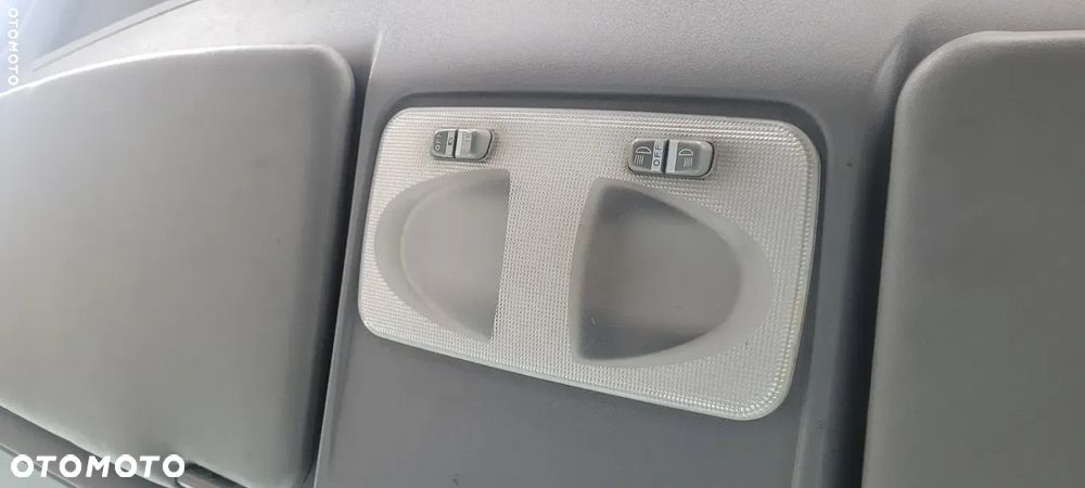 OŚWIETLENIE KABINY FIAT DOBLO I