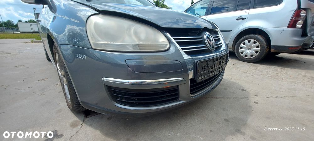 Vw golf 5 kombi jetta zderzak przedni lakier kod LD7X - 3
