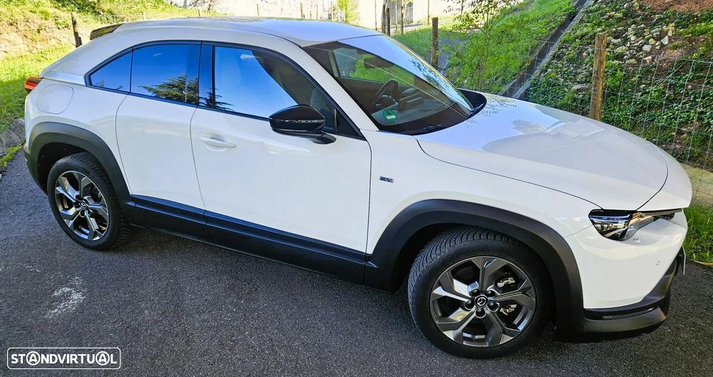 Mazda MX-30 e-SKYACTIV Advantage+Modern Confidence - 2