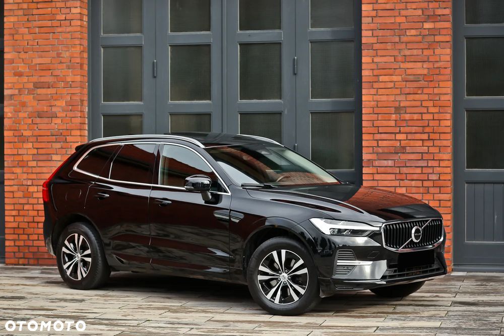Volvo XC 60 B4 D AWD Geartronic Inscription - 4