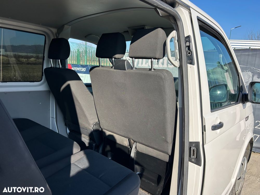 Volkswagen Transporter - 24