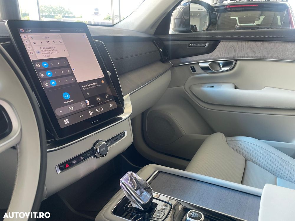 Volvo XC 90 T8 AWD PHEV Ultra Bright - 15