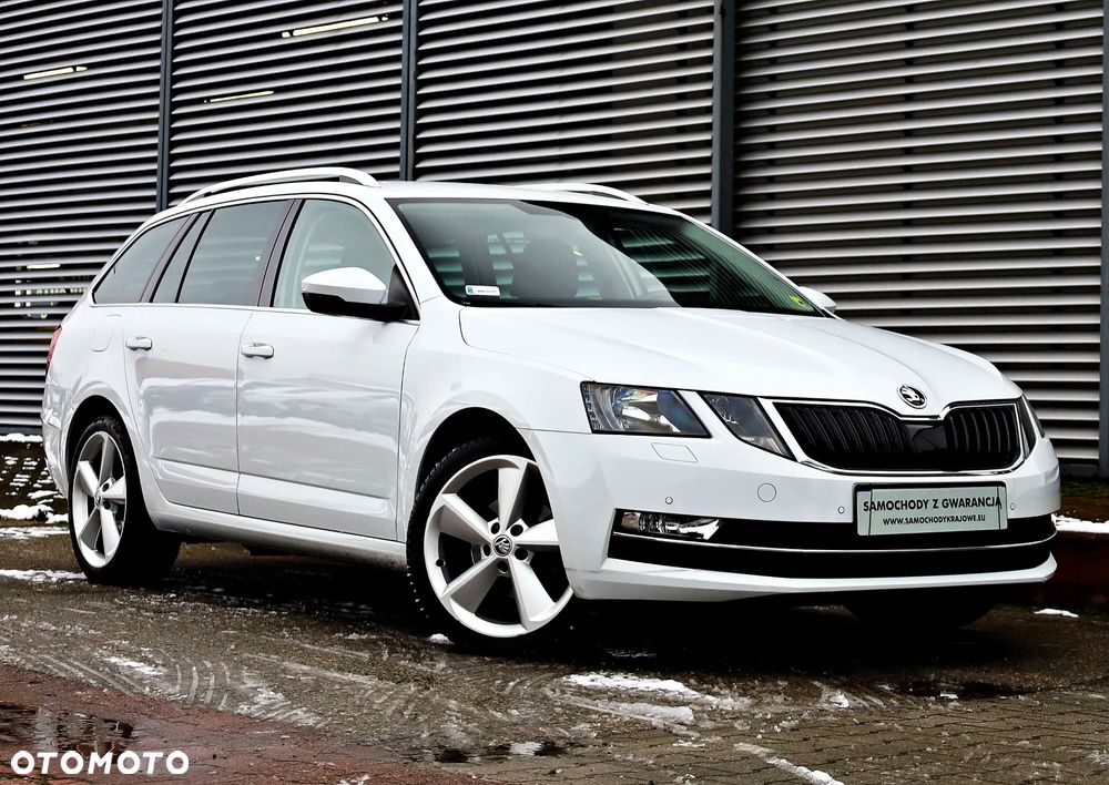 Skoda Octavia 2.0 TDI Style DSG - 2