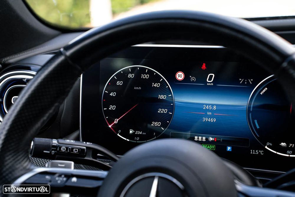 Mercedes-Benz C 300 e AMG Line - 30