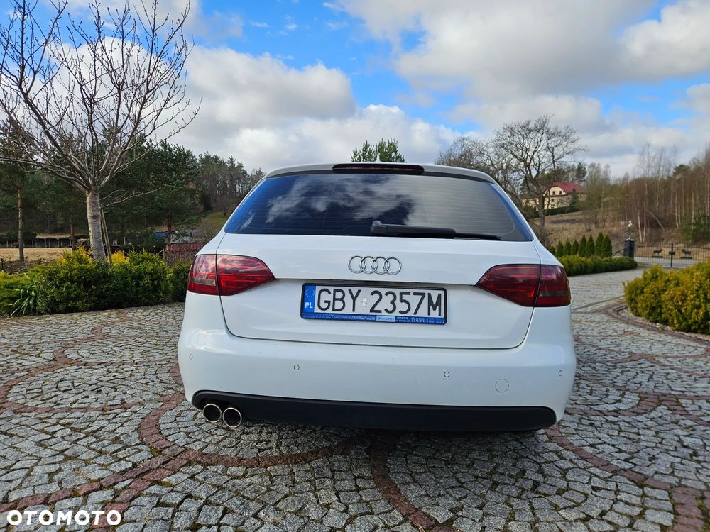 Audi A4 Avant 2.0 TDI - 3