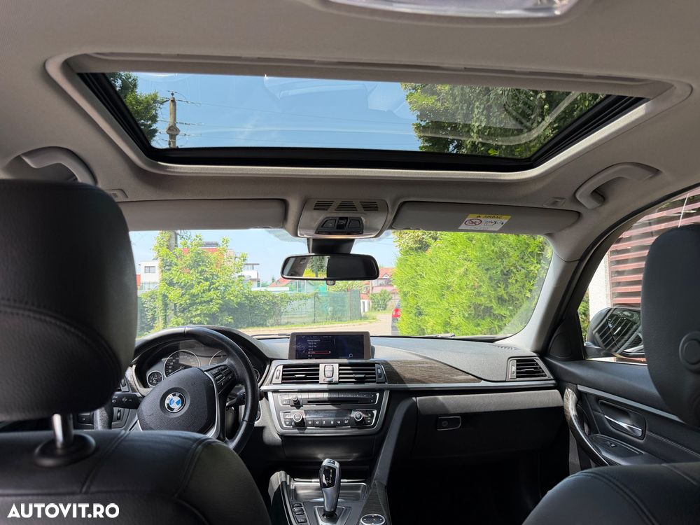 BMW Seria 3 320d Aut. Luxury Line - 7