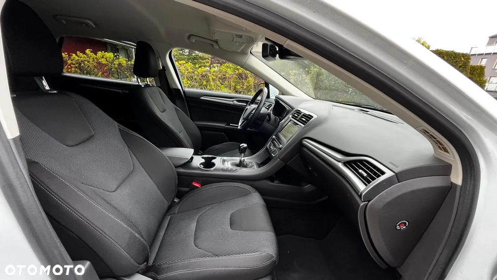 Ford Mondeo SW 1.5 EcoBoost Titanium - 22