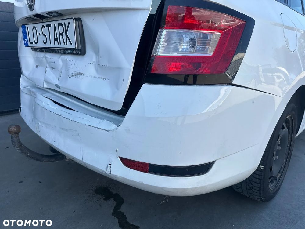 Skoda Fabia 1.0 TSI Active - 16