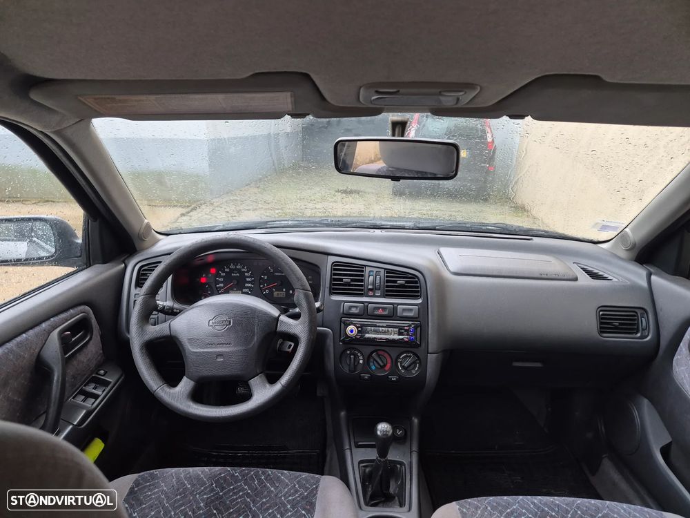 Nissan Primera Sedan 1.6 GX AC - 5