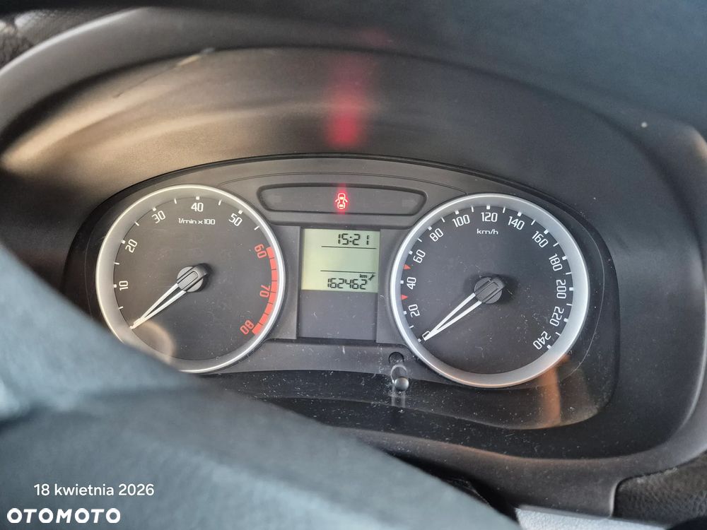 Skoda Roomster 1.4 16V Comfort - 5