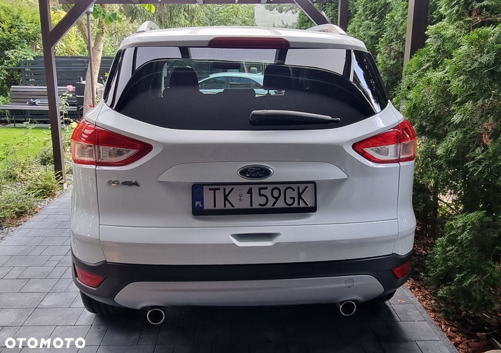 Ford Kuga 2.0 TDCi 4x4 Titanium - 4