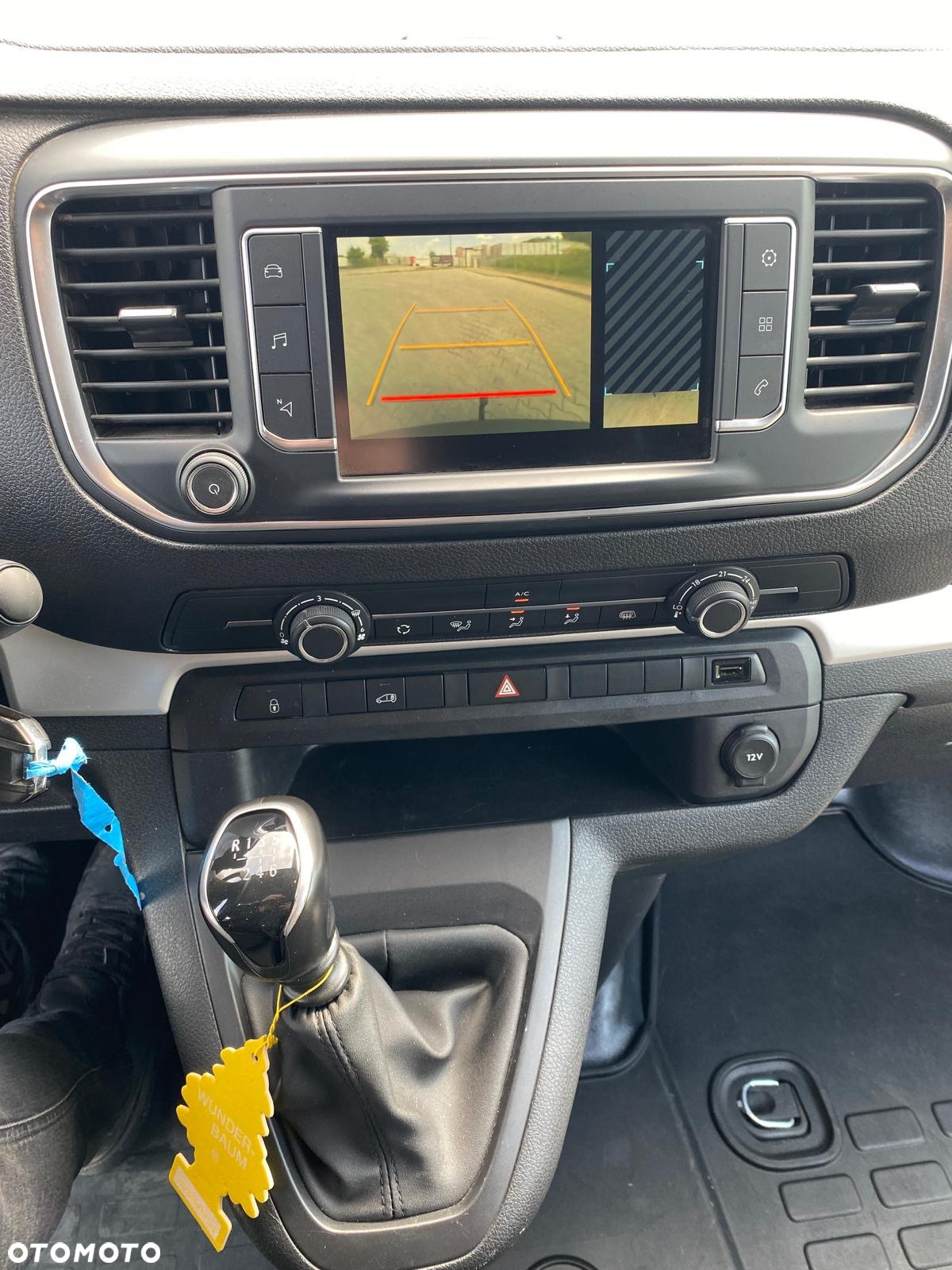 Opel Vivaro - 28