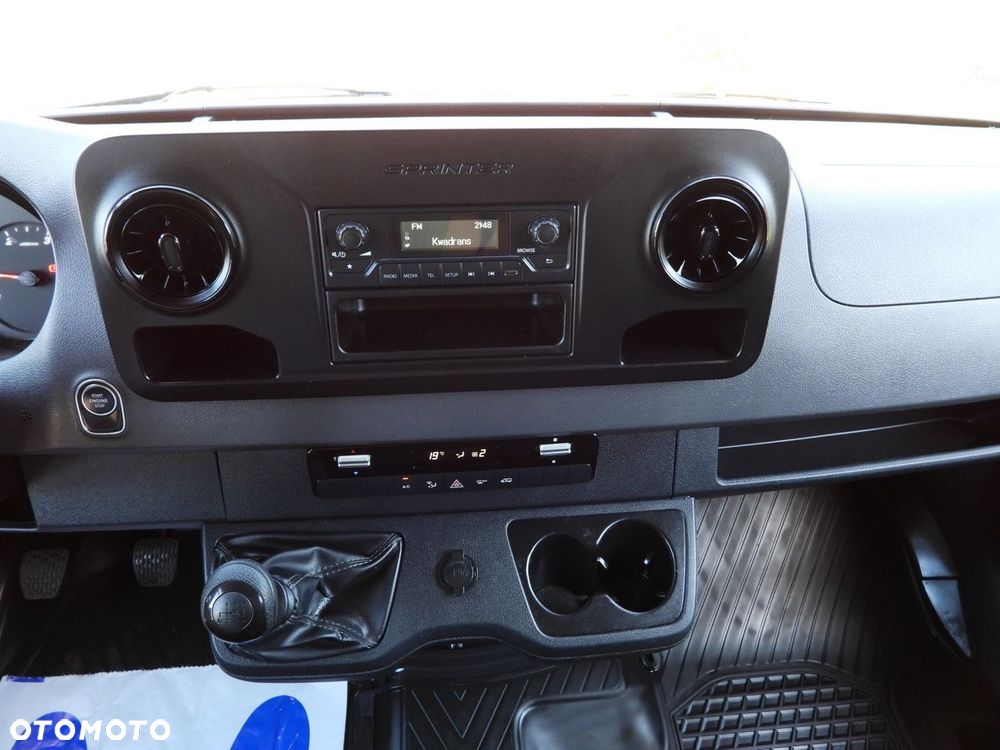 Mercedes-Benz SPRINTER 316  8 PALET PLANDEKA WINDA TEMPOMAT KLIMATYZACJA  160KM - 35