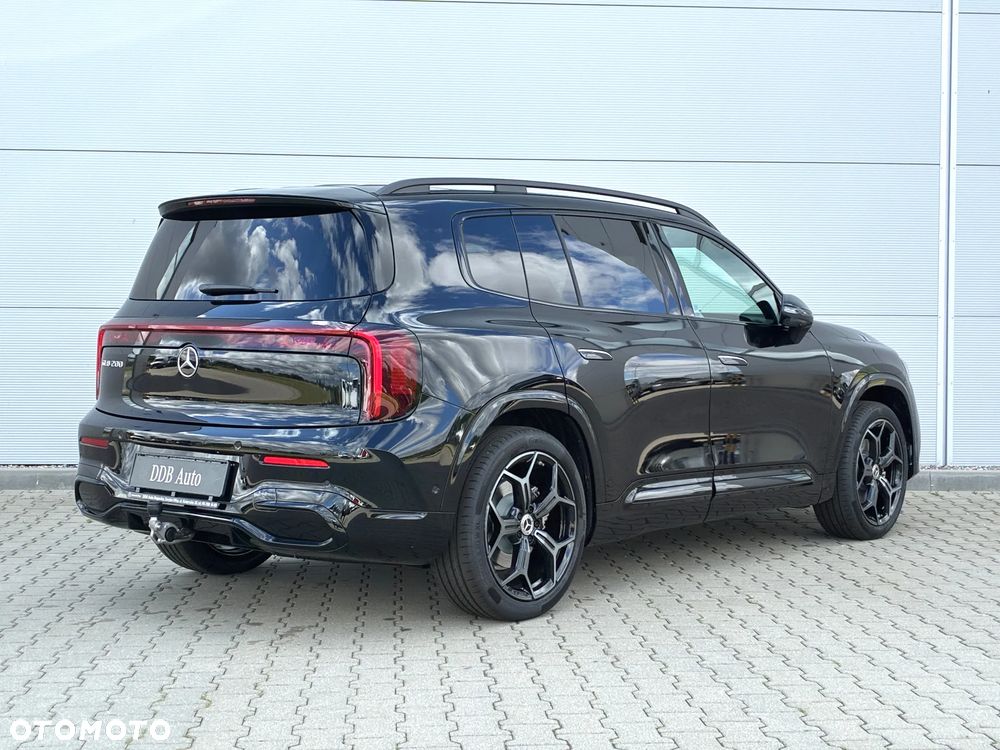 Mercedes-Benz GLB 200 mHEV 8G-eDCT - 3